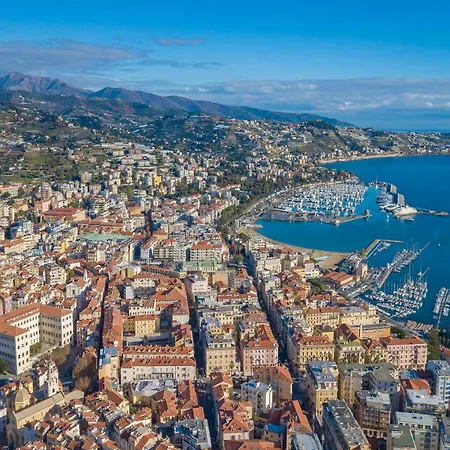 Matteo's Flat - Happy Apartment Sanremo