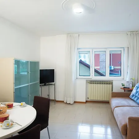 Matteo's Flat - Happy 圣雷默