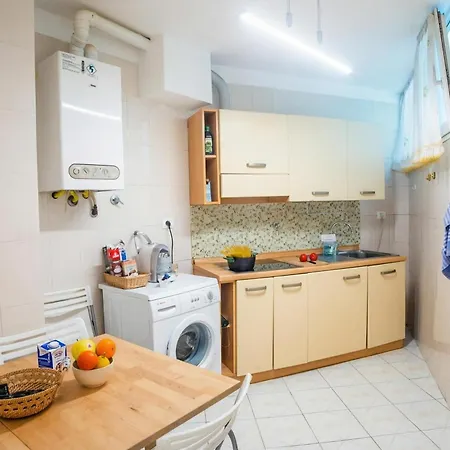 Matteo's Flat For 4 - Happy 산레모